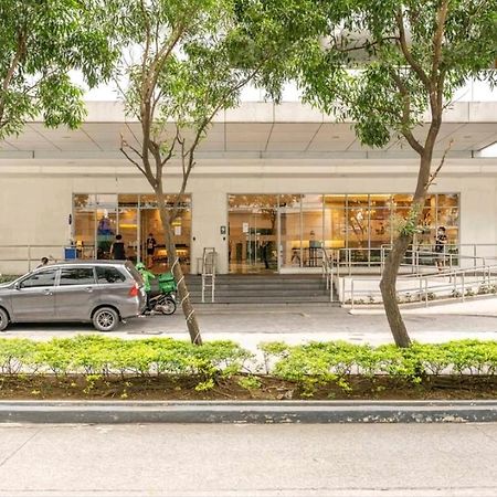 Grass Residences Sm North Edsa And Trinoma Кесон-Сити Экстерьер фото